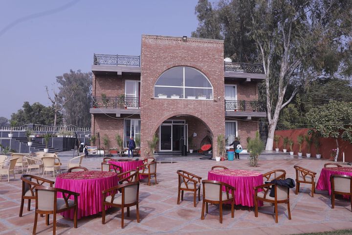 Ayaansh Resort in Sohna