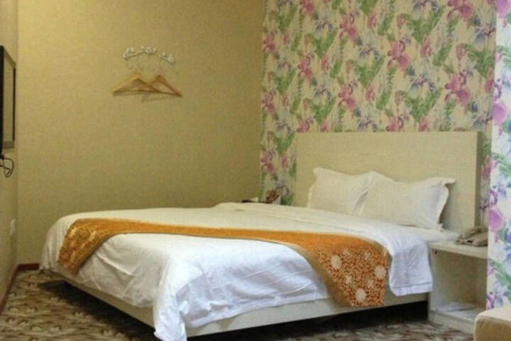 Room 45 of 71