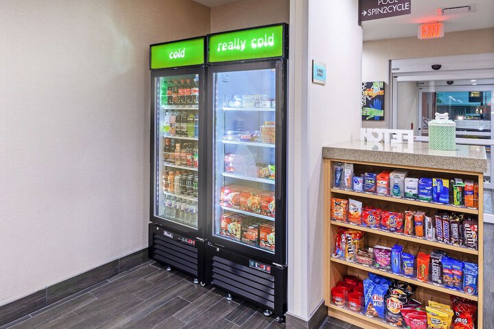 Snack bar