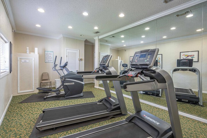 Fitness Facility Photos