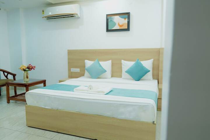 Room 18 of 22