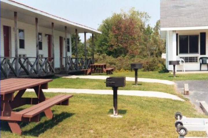 BBQ/picnic area