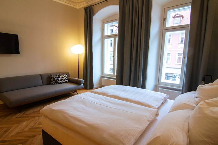 Room 3 of 36