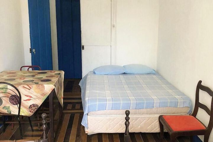Room 4 of 19