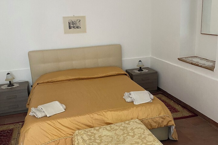 Room 12 of 56