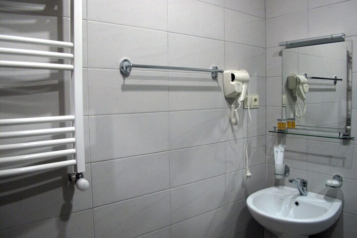 Room 79 of 86