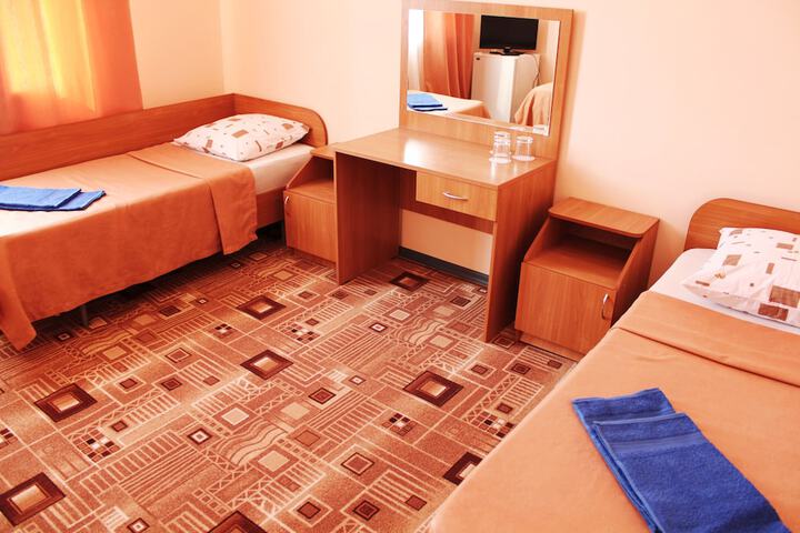 Room 8 of 51