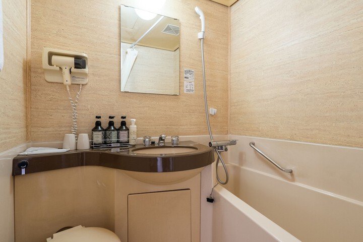 Clean Restrooms