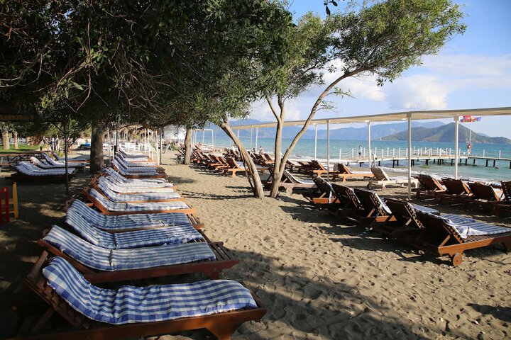Beach 107 of 132