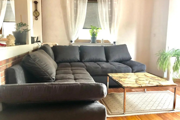 Room 3 of 3