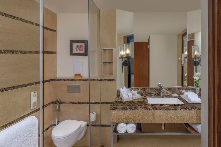 Room 21 of 58