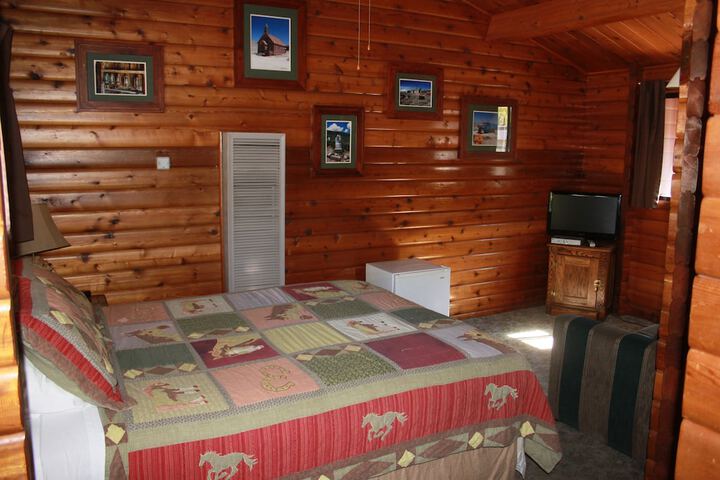 Room 16 of 64