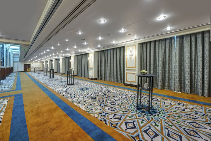 Room 204 of 290