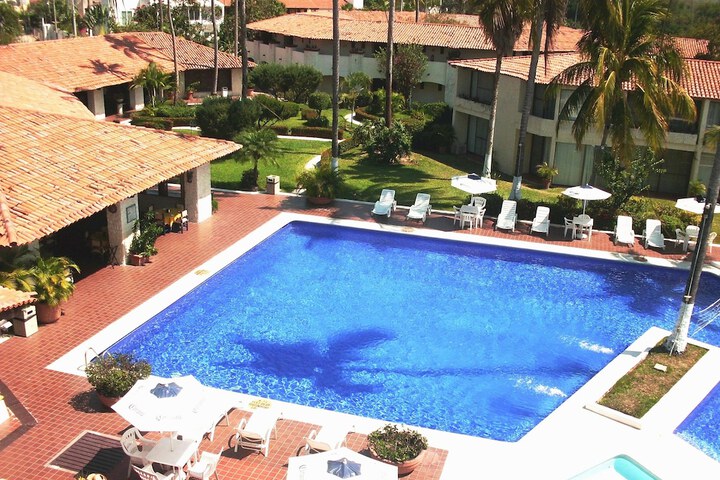 Hotel with Pool