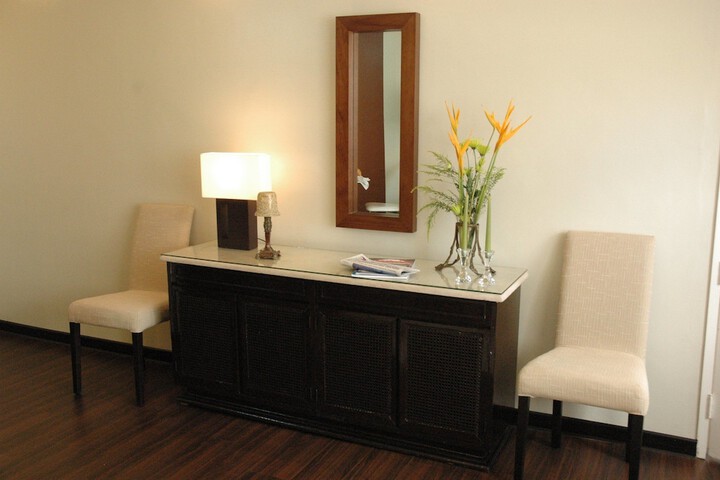 Room amenity