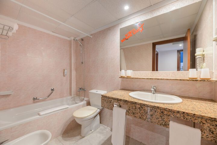Clean Restrooms