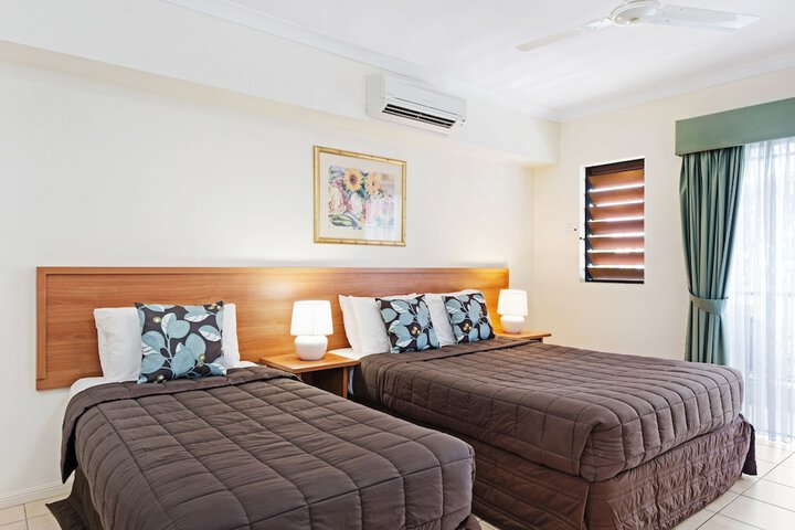 Room 21 of 105