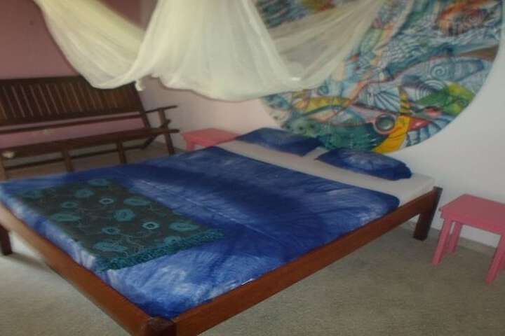 Room 4 of 13