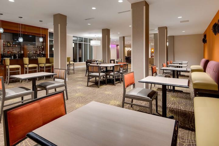 Dining Photos
