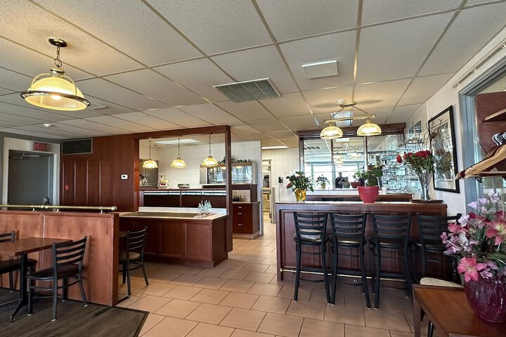 Dining Photos