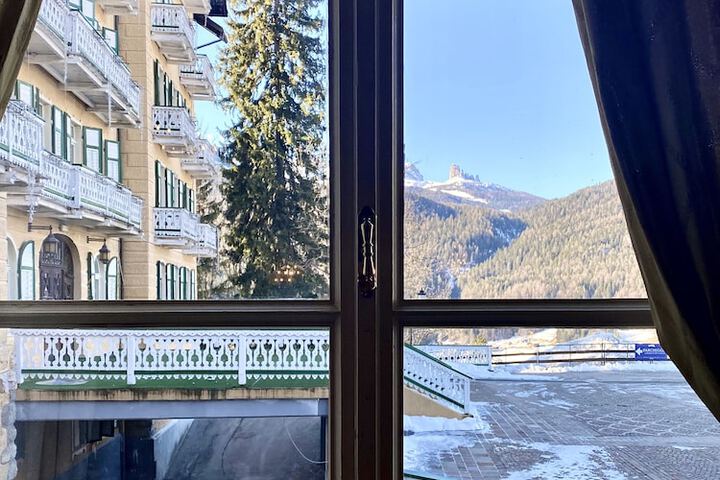 Hotel View 159 of 161