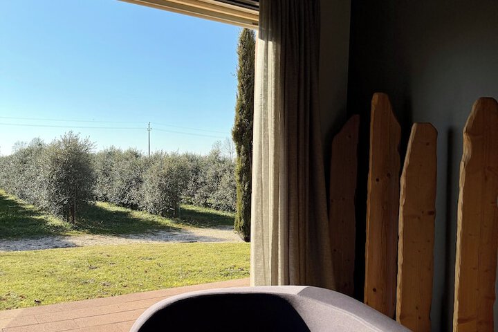 Room 19 of 24