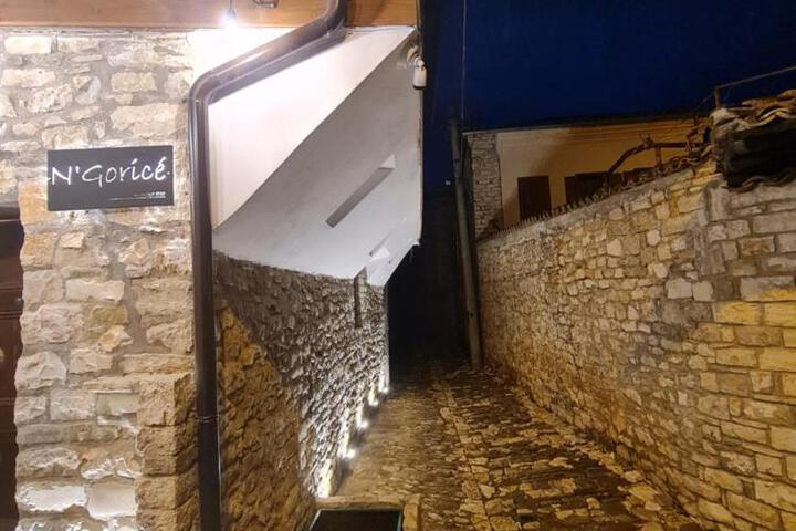 Hotel 18 of 23