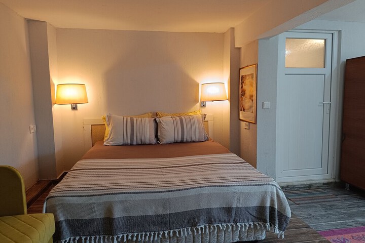 Room 4 of 21
