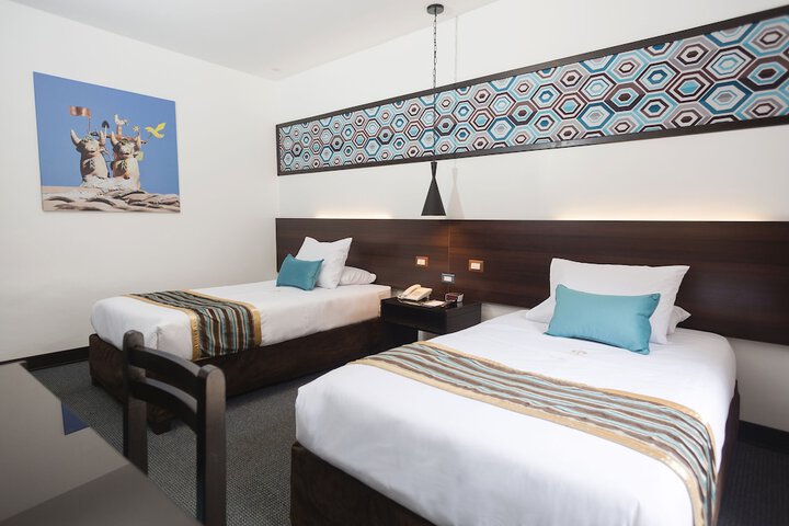 Room 5 of 20
