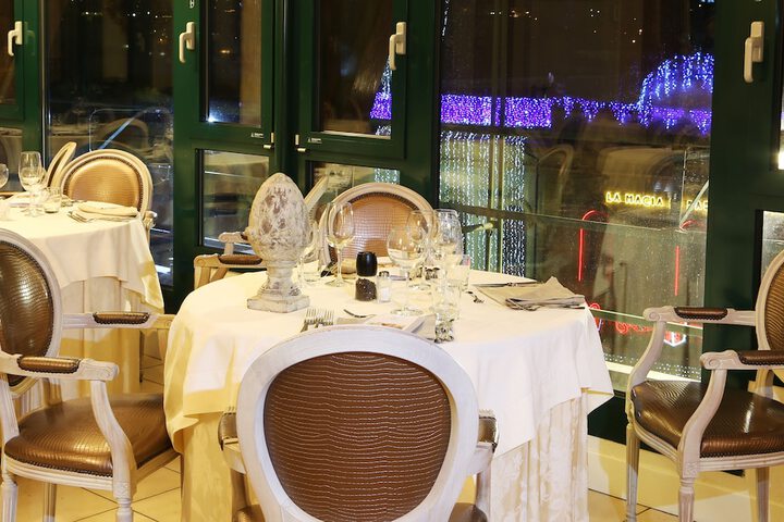 Dining 196 of 208