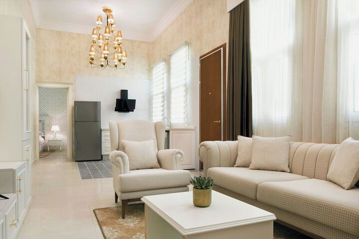Room 12 of 60