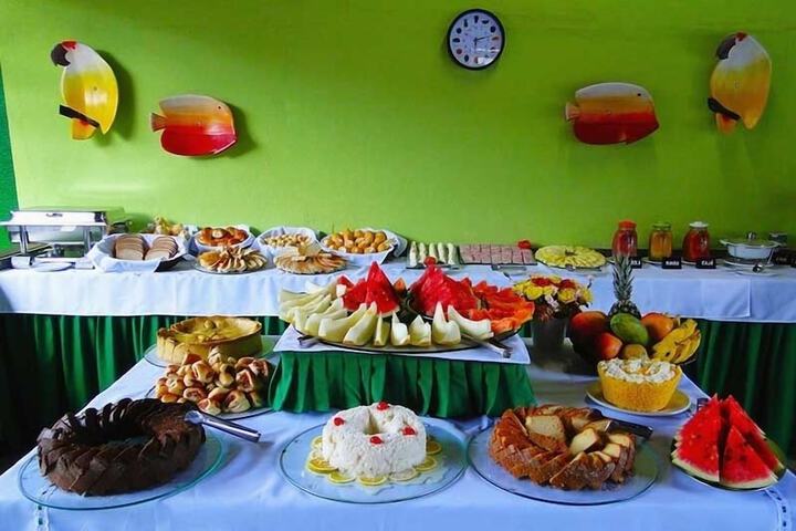 Dining Photos