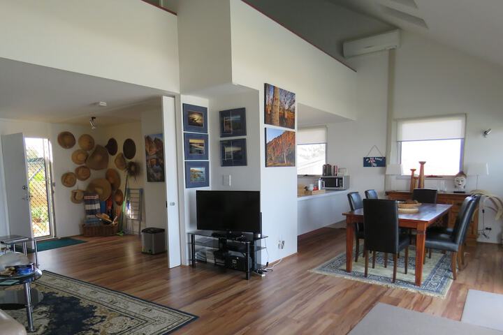 Room 15 of 54