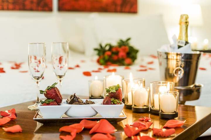 Dining Photos