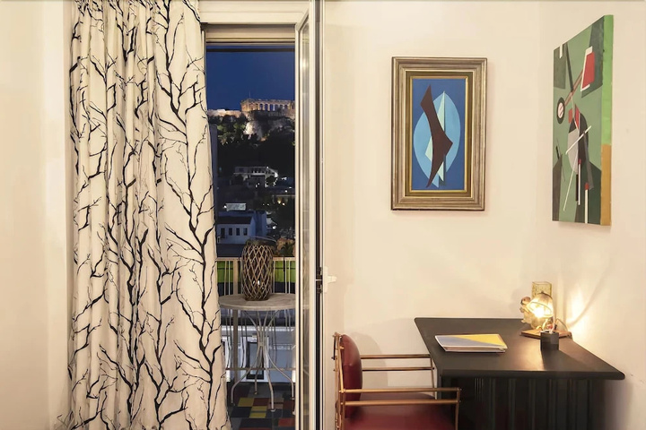 Room 3 of 19