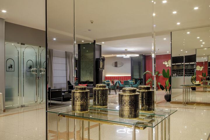 Lobby Photos