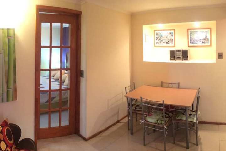 Room 5 of 7