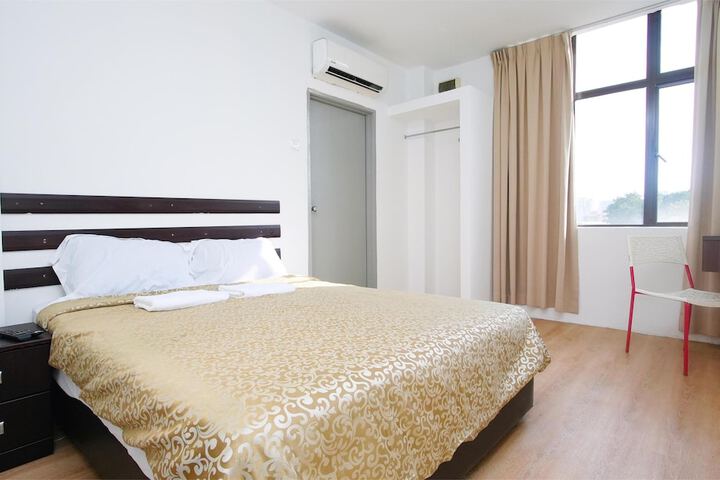 Room 15 of 68