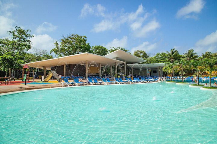 Pool Hotel