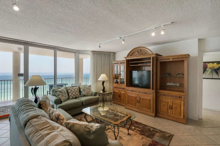 Exterior of 903 Long Beach Resort Tower III