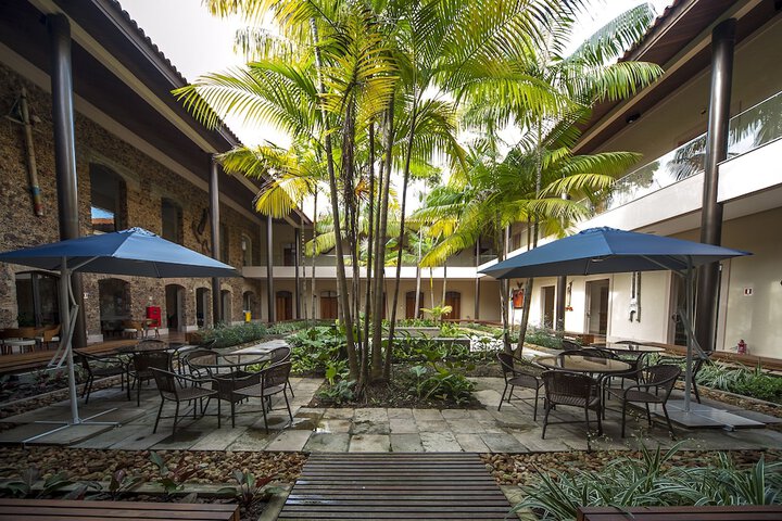 Hotel Exterior 69 of 75