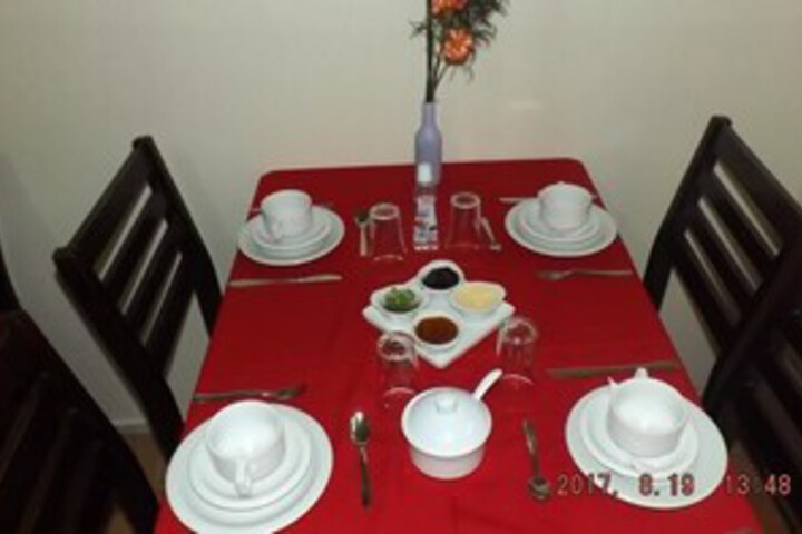 Breakfast/Coffee Service 3 of 8