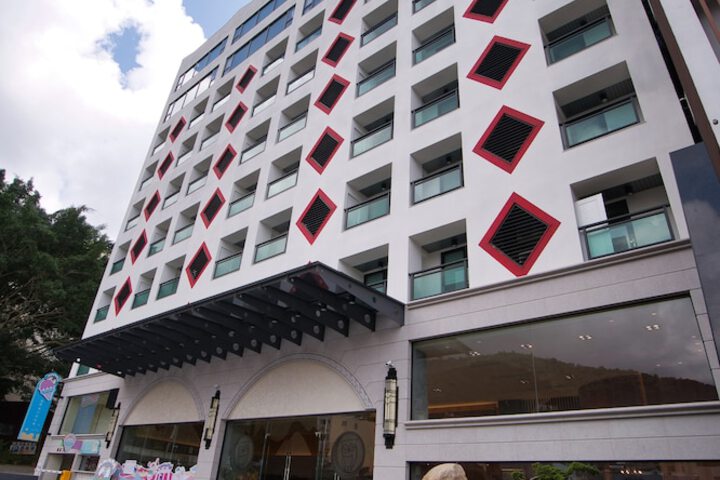 Hotel 13 of 16