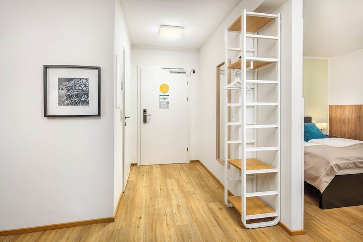 Room 6 of 54