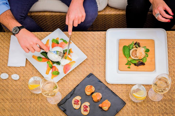 Dining 87 of 158