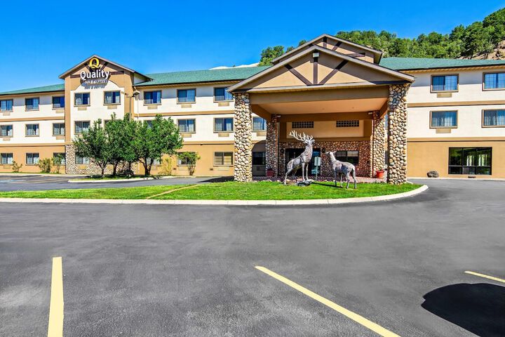 Hotel 32 of 32