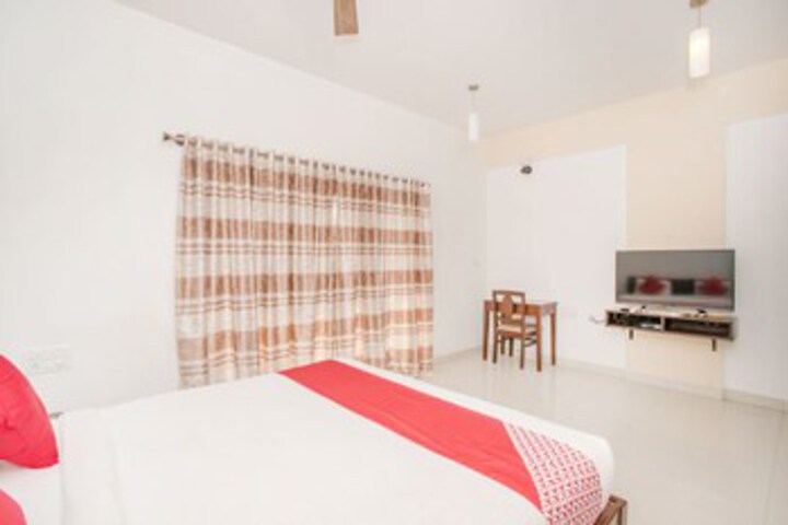 Room 15 of 32