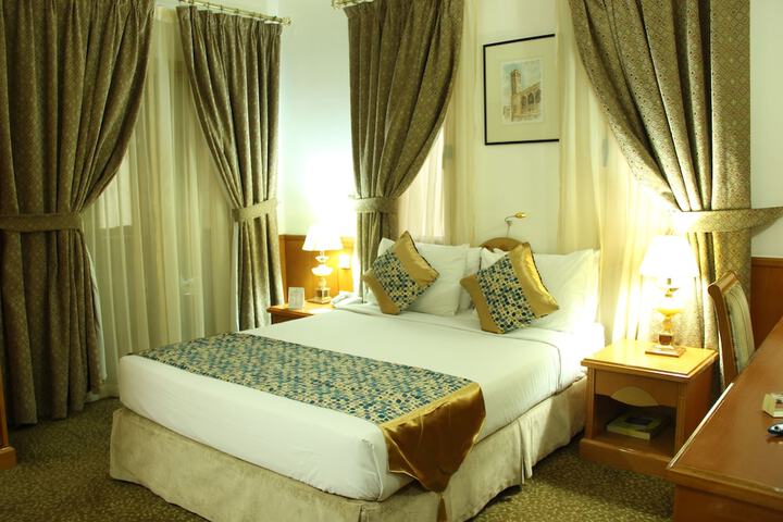 Room 10 of 49