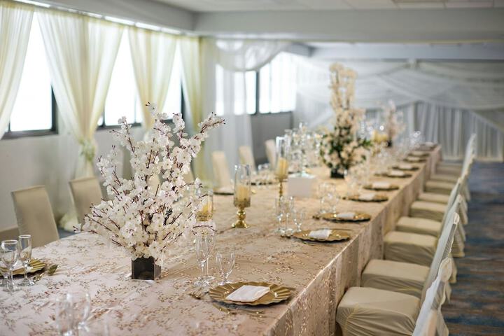 Ballroom/Hall 60 of 84