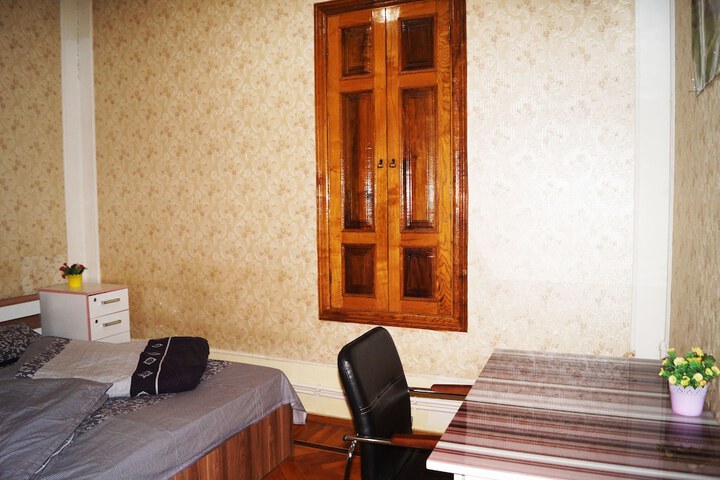 Room 5 of 26